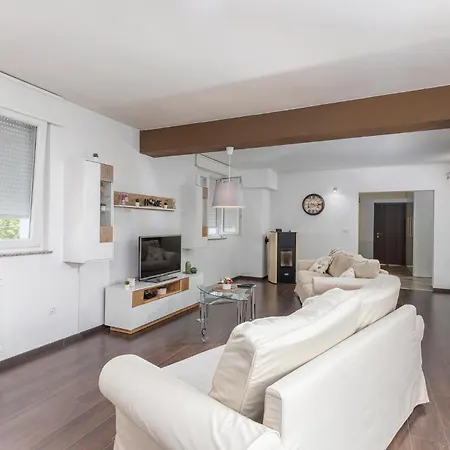 Cozy In With Wifi Appartement